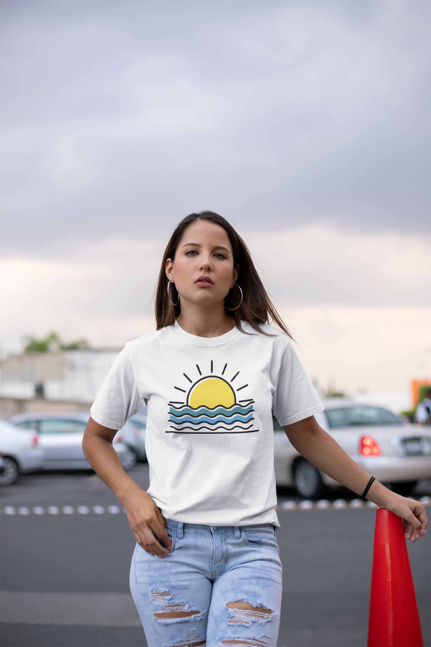 Stylish Organic Cotton Sunset T-Shirt, ideal for casual and beach wear.