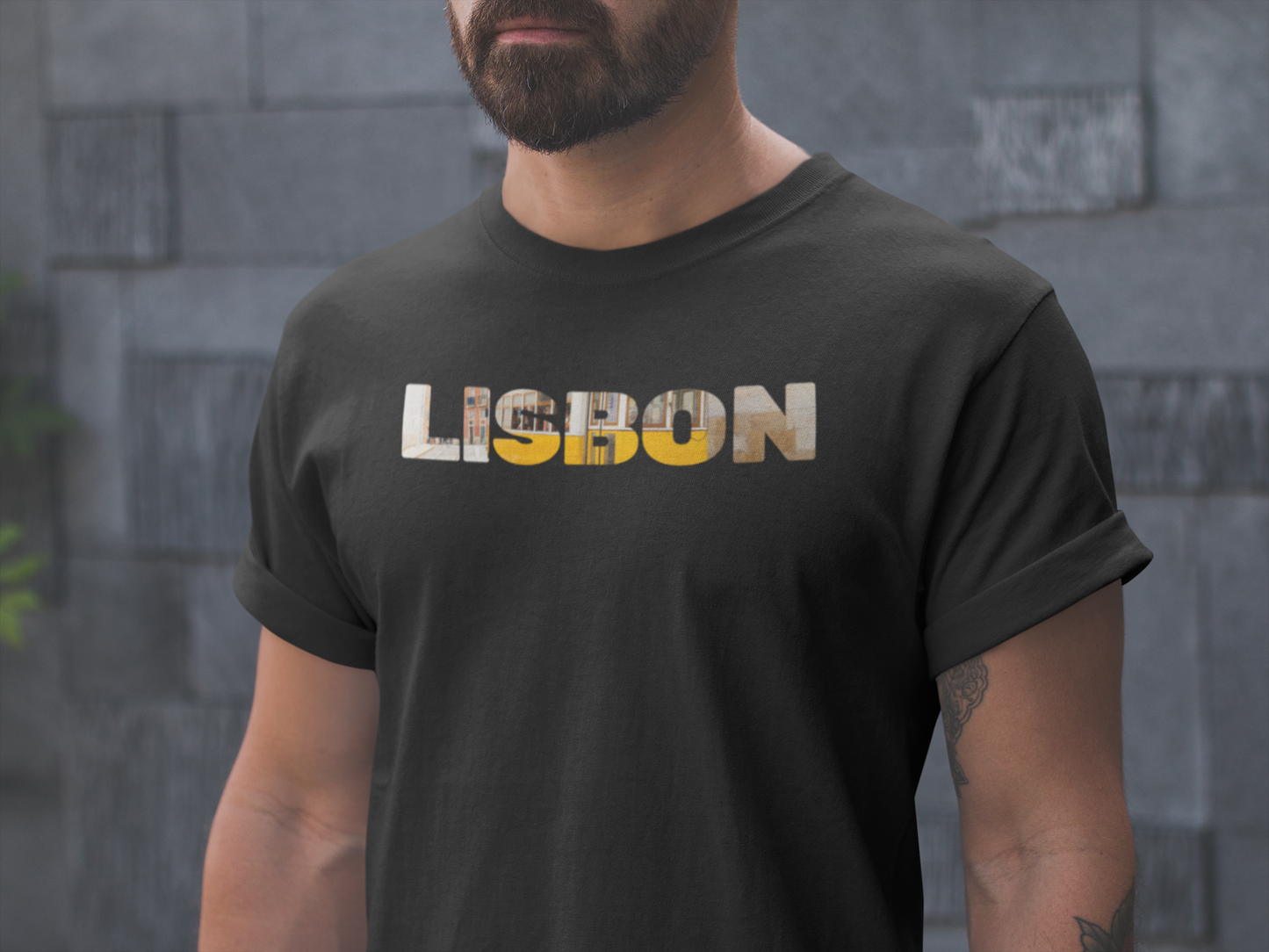 Lissabon Pastel Nata, Azulejos, Torre de Belem und Electrico T-Shirt