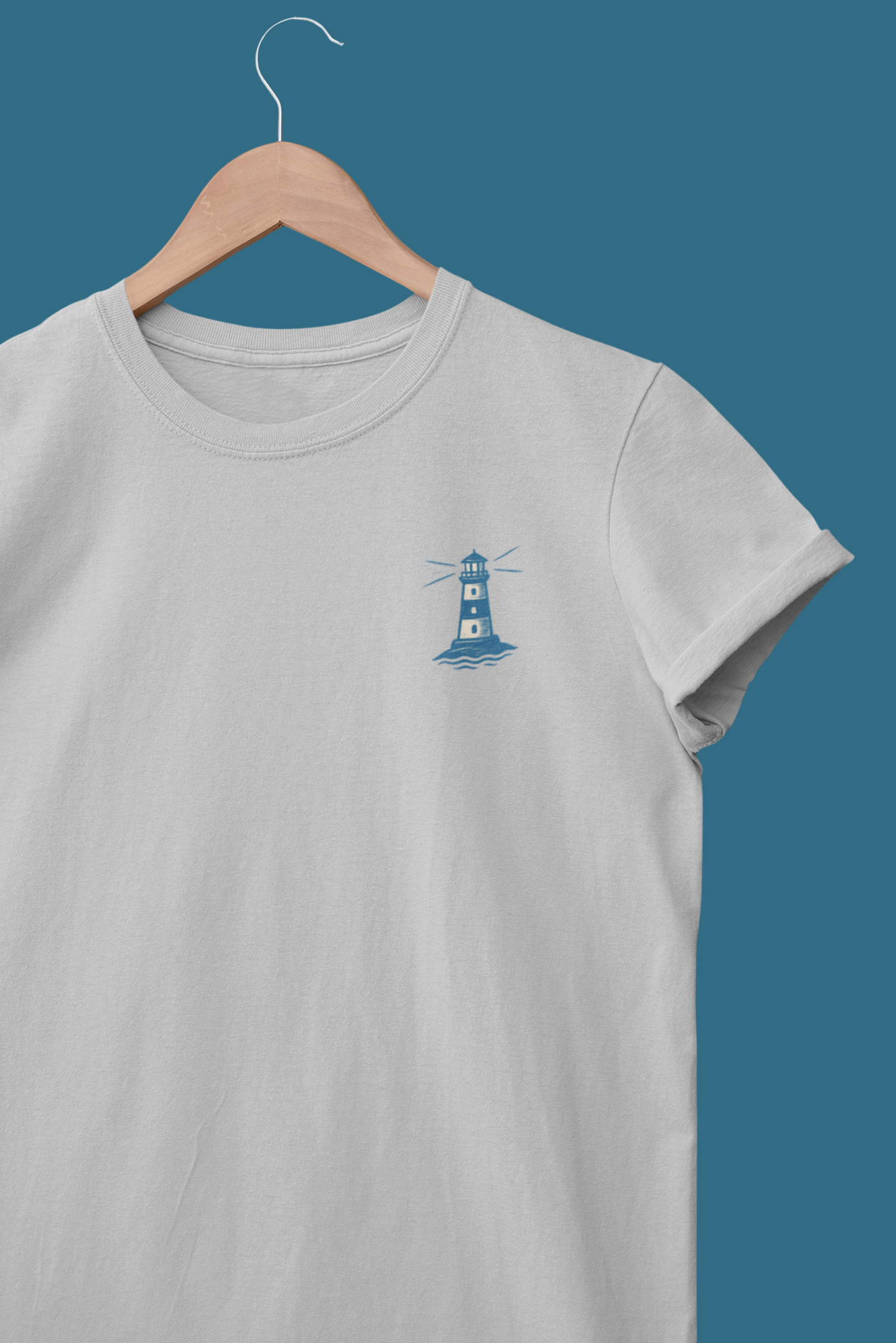Minimalist lighthouse graphic t-shirt in organic cotton.