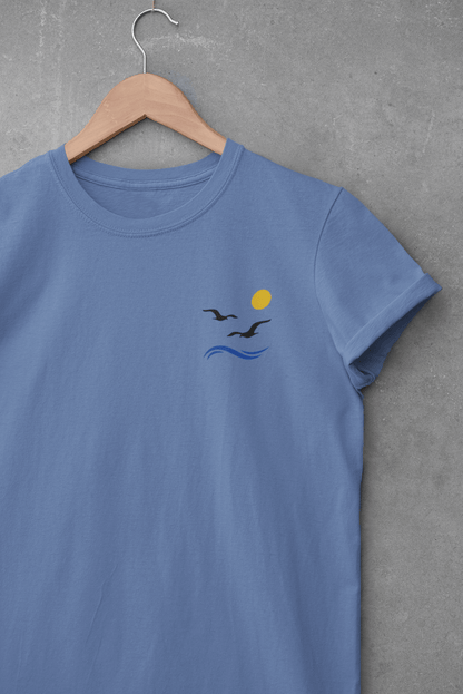 Gaivota - Minimal Unisex T-Shirt - Atlantic Wave