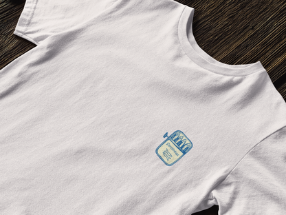 Relaxed fit unisex t-shirt with modern sardine logo.